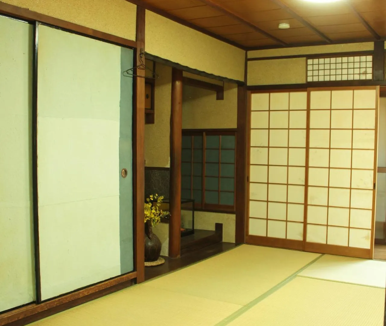 Guest House Koto Fushimi Inari Kyoto 0*,  Japan